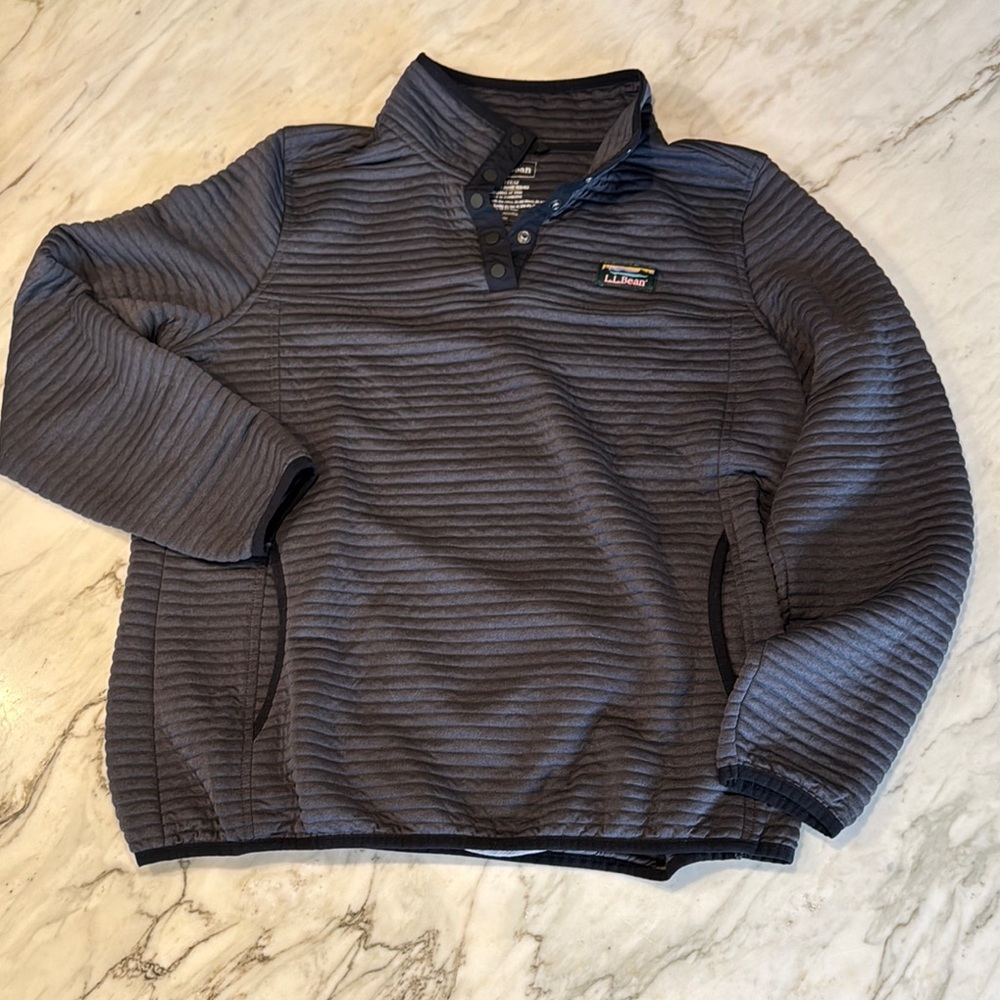 L.L.Bean Gray Ribbed Henley Pullover Size Large - Picture 2 of 5